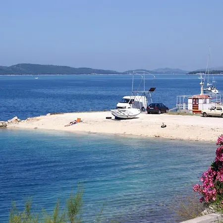 By The Sea Brodarica, - 21441 * Šibenik